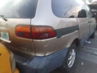 A picture of Toyota Sienna Everything working perfectly Location is Ajah O7O47376131