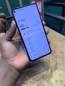A picture of Pixel 5a