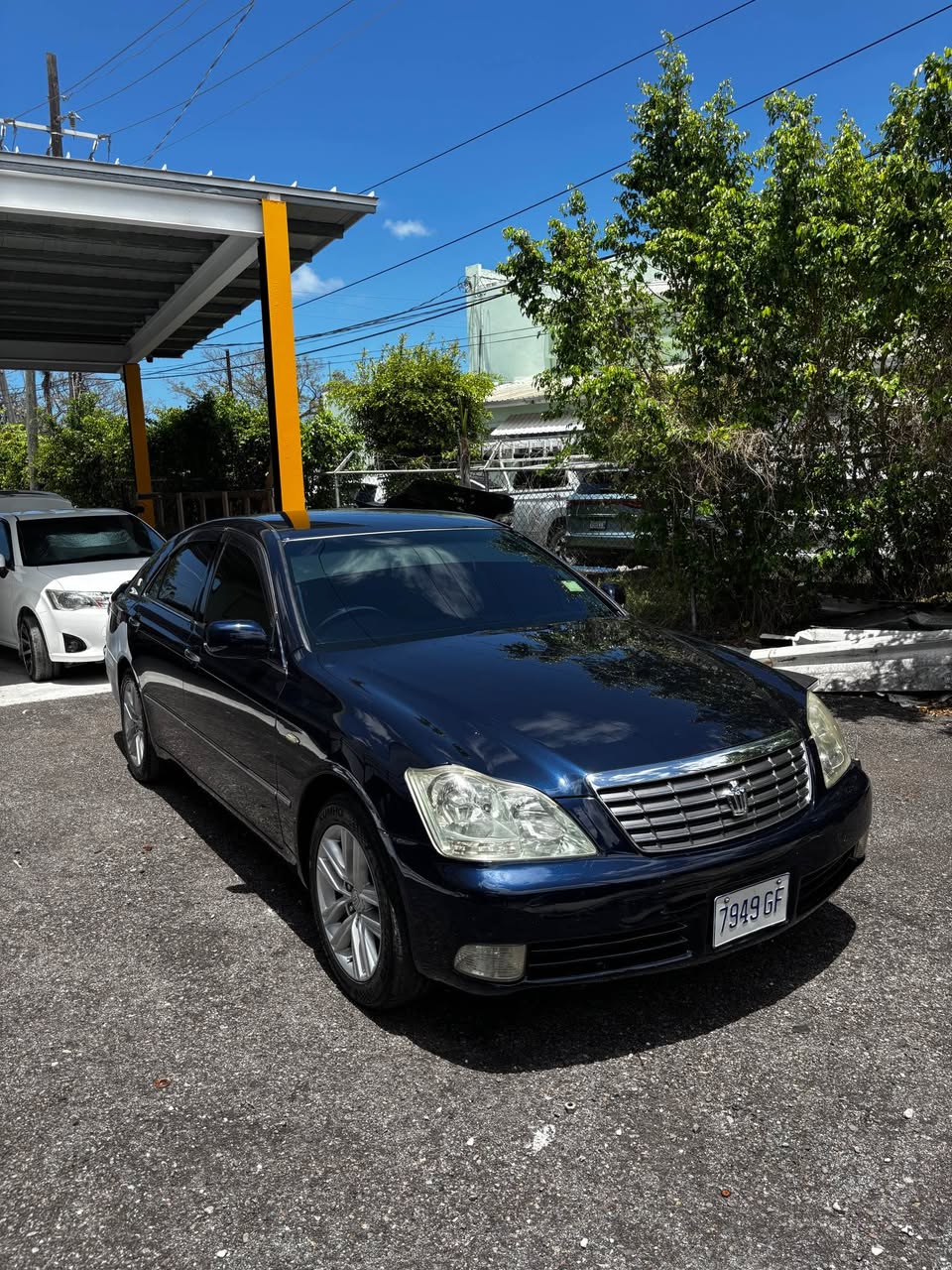saloon cars