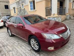 A picture of This is flawless lexus es350 direct 2010 model full option