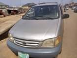A picture of Toyota Sienna 2002 model Working perfectly well Baked on firstbody