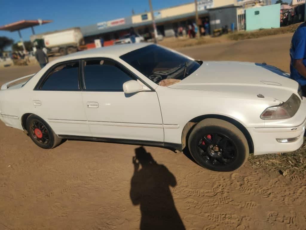 cars under 2000