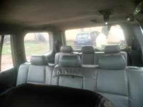 A picture of Honda Pilot 03 04 first body neat interior sound engine