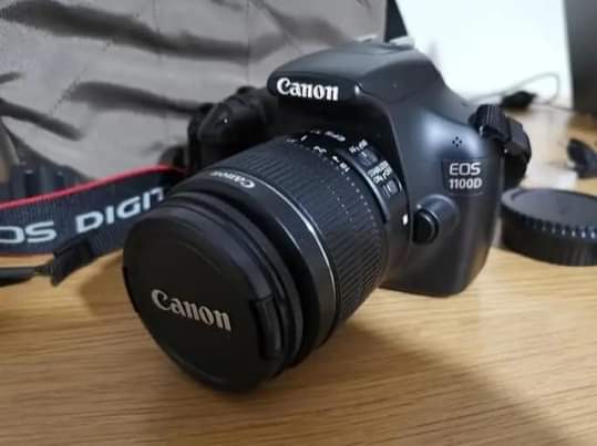 A picture of Canon 1100D