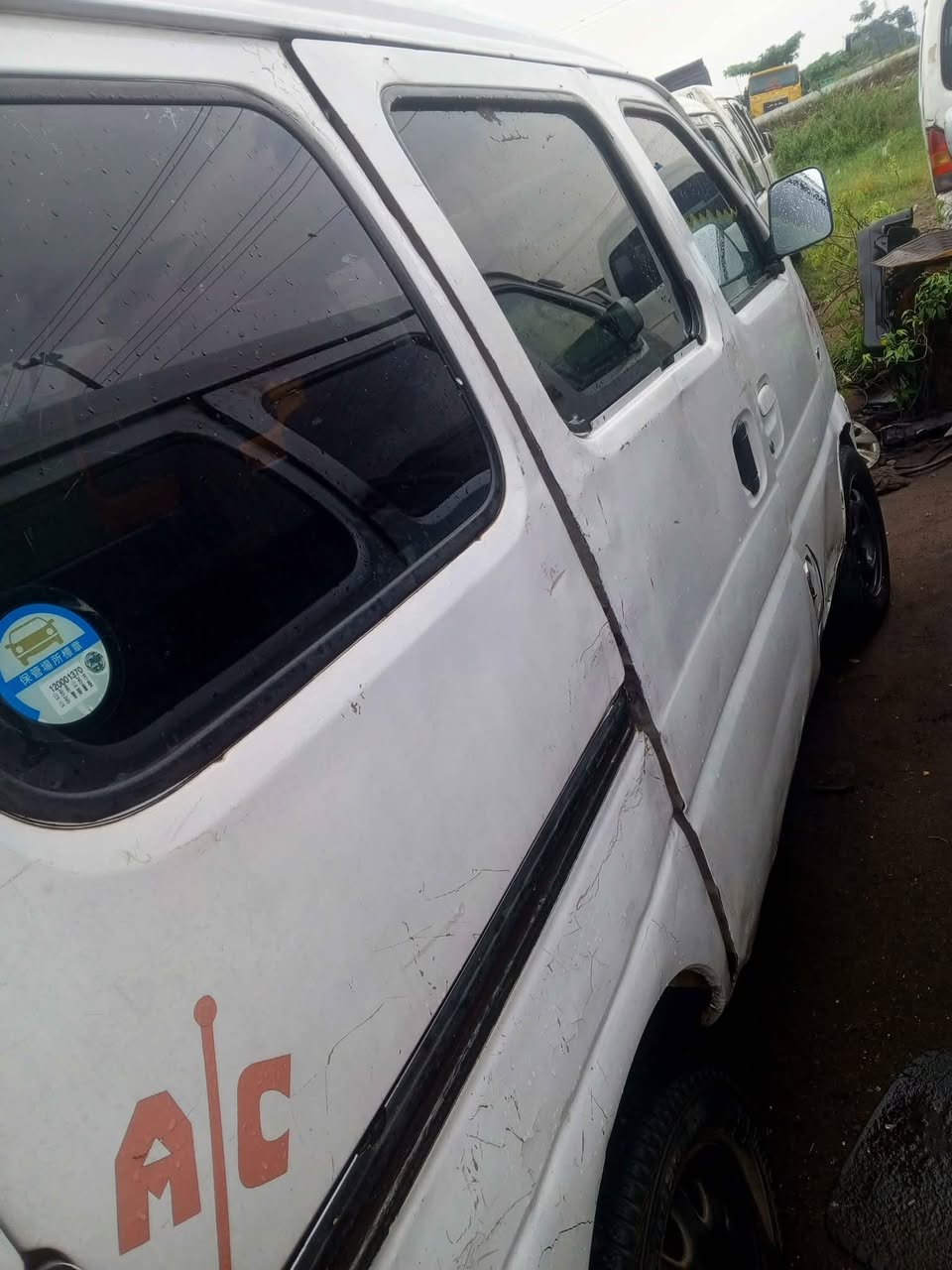 A picture of Automatic drive Chain engine and gear in good shape 2