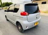 A picture of Price bei 6 m Contact 0713095050 TOYOTA PORTE FOR SALE
