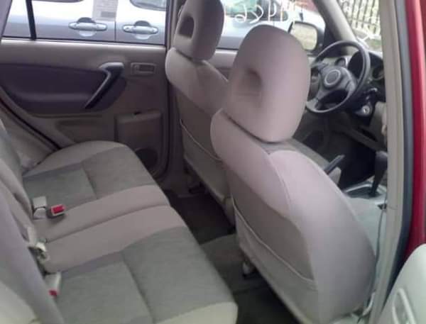 A picture of Toyota Rav4 2004 all the papers are complete Nothing to