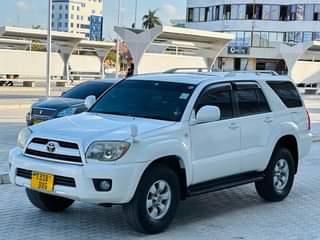 A picture of TOYOTA HILUX SURF NEW