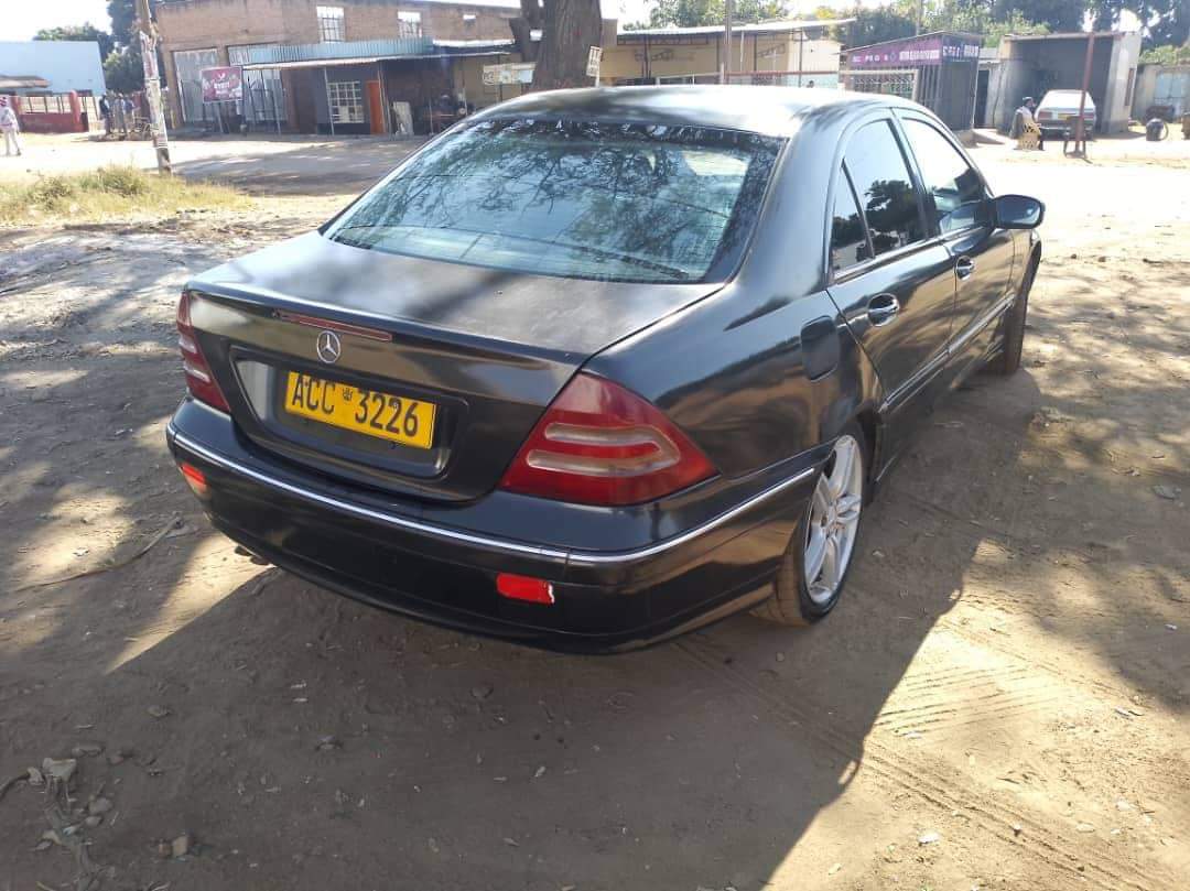 classifieds/cars mercedes