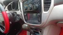 A picture of Toyota Highlander 2004 model three seaters pure first body