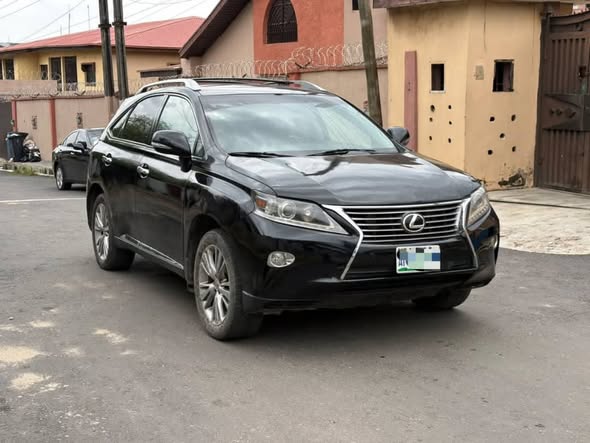 A picture of Lexus Rx350 08168128003