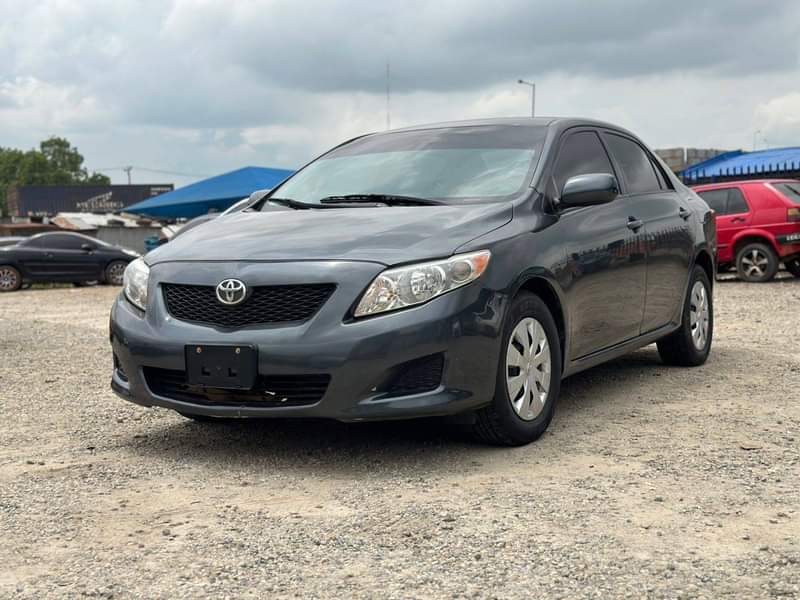A picture of A super clean Nigeria used toyota Corolla LE 2009 model