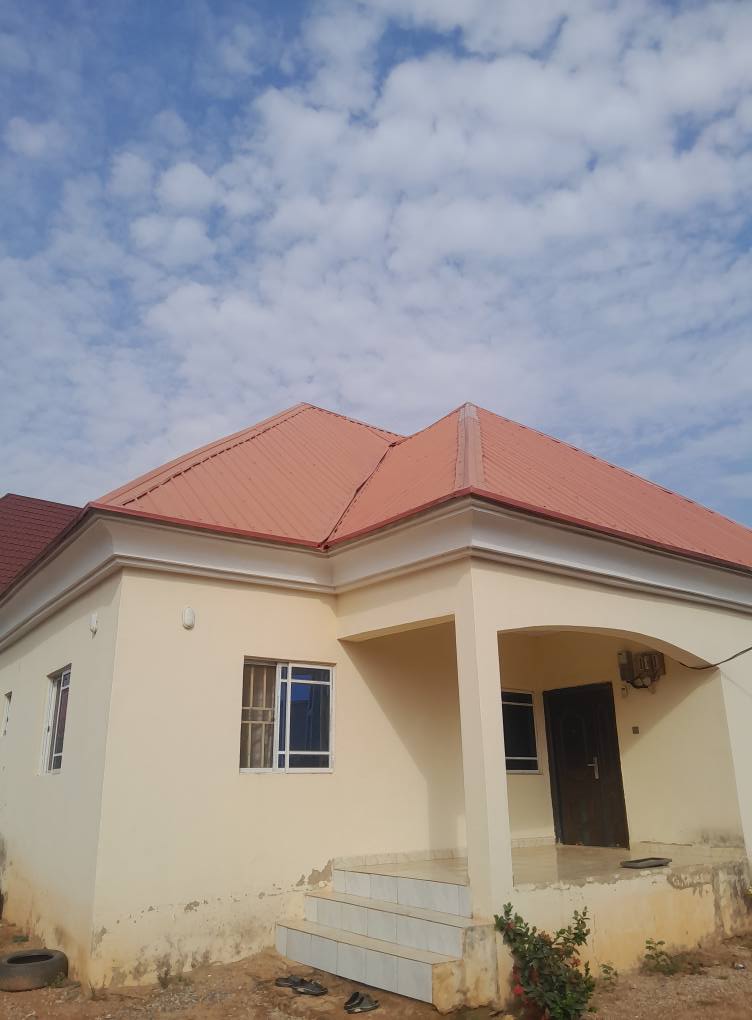 A picture of 3 bedroom flat