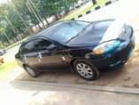 A picture of 2005 TOYOTA Corolla LE