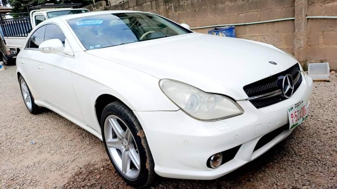 A picture of BENZ CLS 550