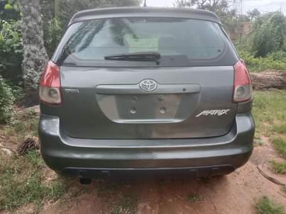 A picture of Toyota Matrix 2005
