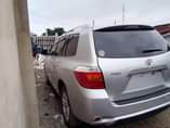 A picture of 09056189973