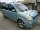 A picture of Toyota Sienta
