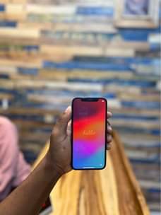 A picture of Iphone 12pro 128Gb 1 150 000
