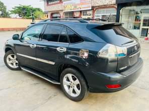 A picture of KinzzyAuto s LTD 08109018982 8 800 000 Refer and earn