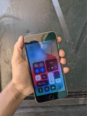 A picture of IPhone 6 Plus