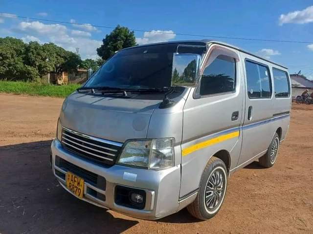 used nissan caravan