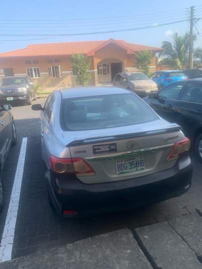 A picture of Toyota Corolla 2010 Sound engine and gear AC need repair