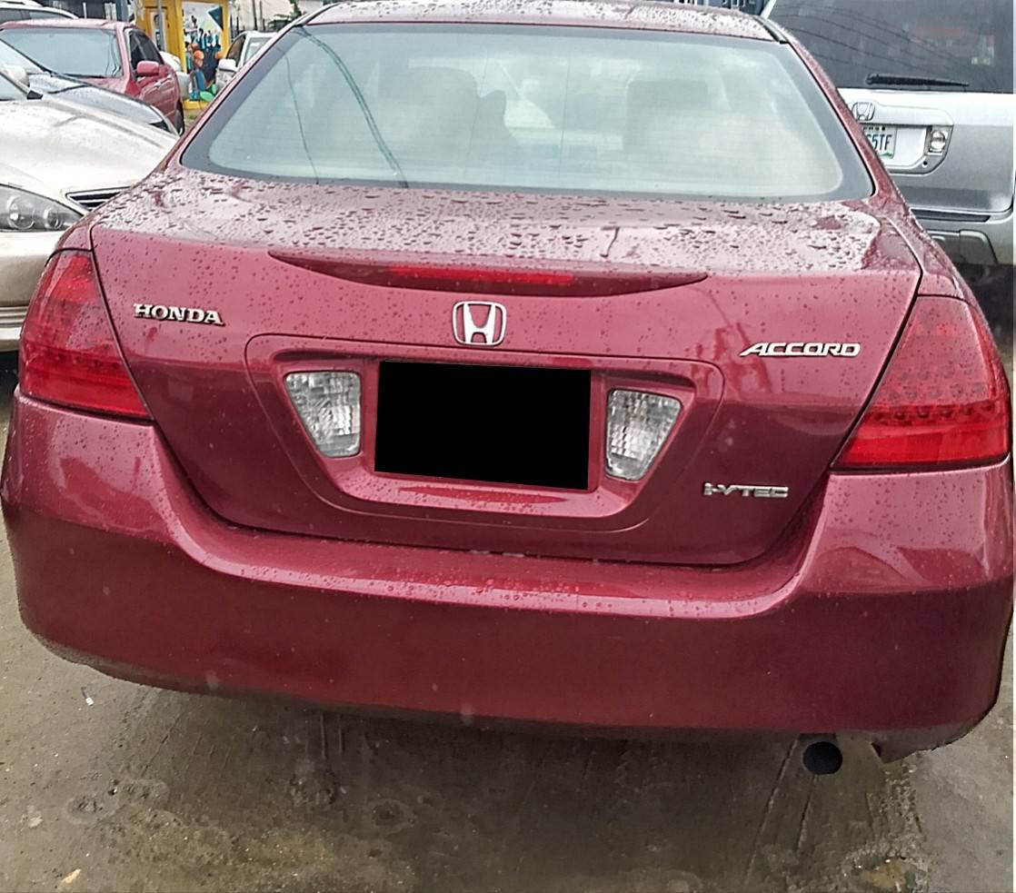 A picture of Honda Accord 2007