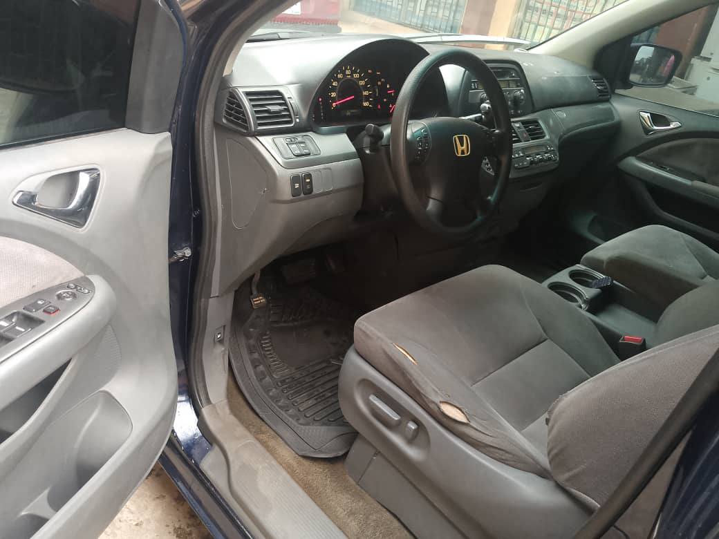 A picture of Sharp Honda Odyssey 2007 model