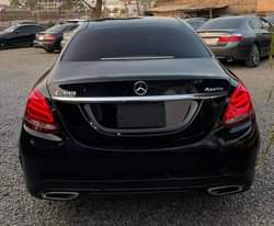 A picture of MERCEDES BENZ C300