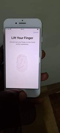 A picture of Quick sale iphone 7 32gb
