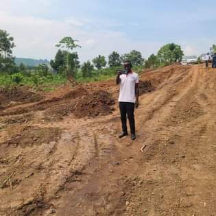 A picture of PLOTS AT NAMAYUMBA WAKISO..ALONG HOIMA ROAD plots are starting at
