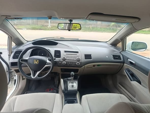 A picture of Honda Civic 2013