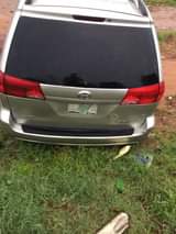 A picture of Distress sale extremely clean Toyota sienna