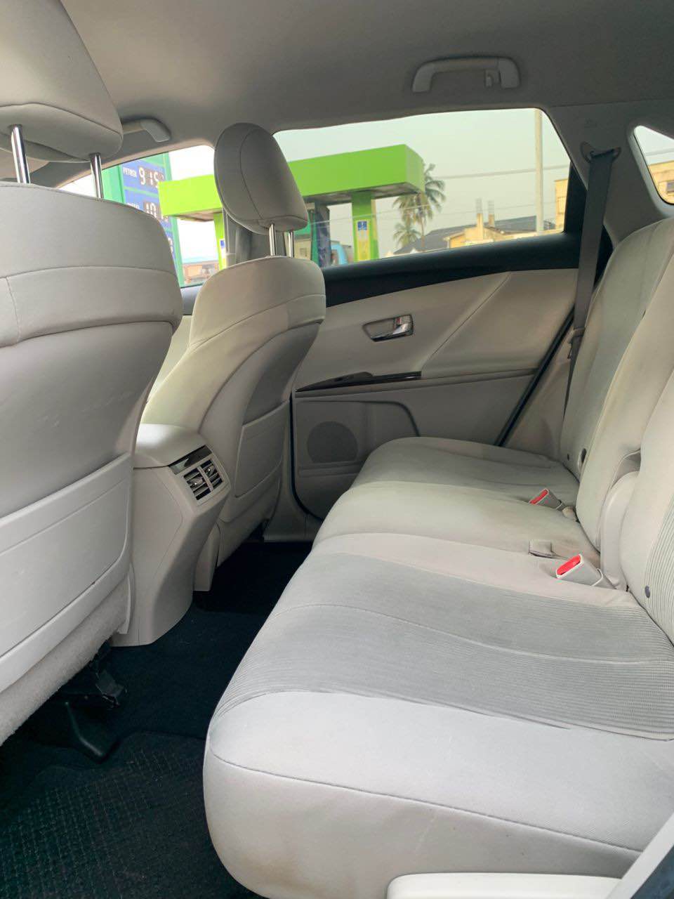 A picture of Tokunbo Toyota Venza 2012