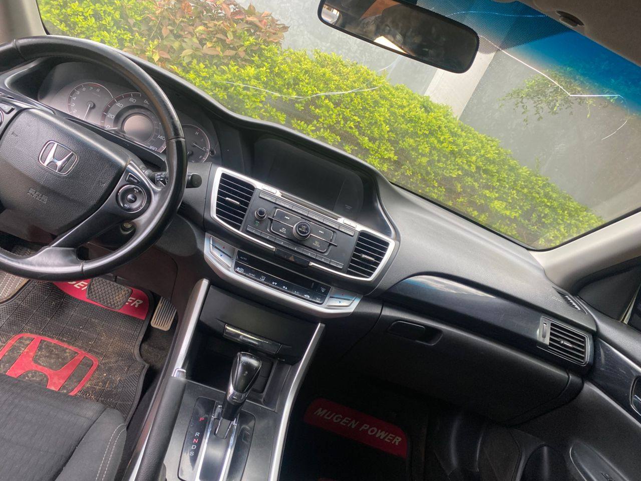 A picture of Super Clean 2016 Honda Accord07061150625