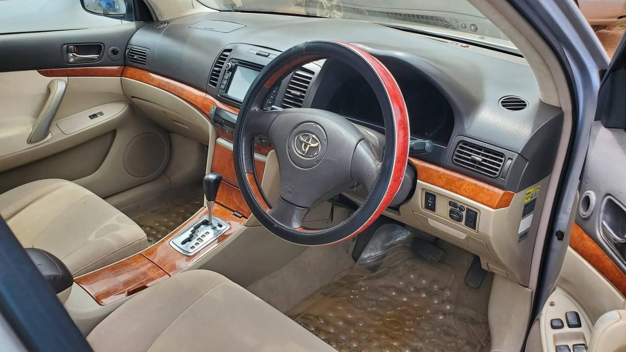 A picture of 2006 Toyota 2006