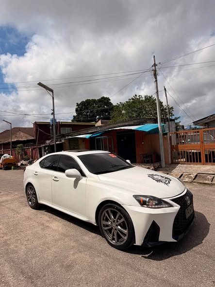 A picture of Registered 2008 2023 Lexus is 250 full option
