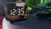 A picture of Oraimo sound view clock