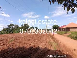 A picture of We sale plots
