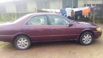 A picture of 2000 Toyota Camry pencil very neat 2000 model 4 plug