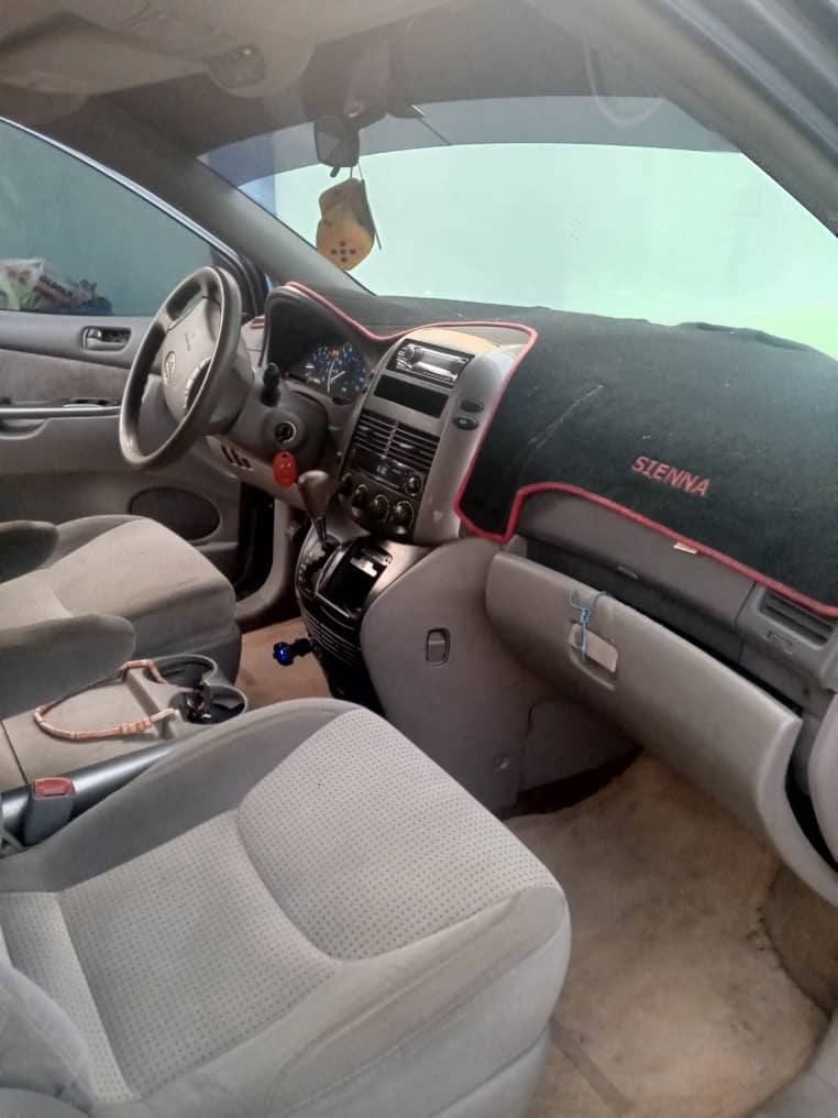 A picture of Registered 2007 Toyota Sienna