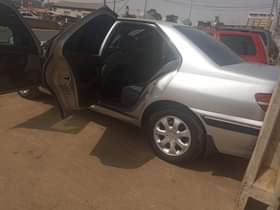 A picture of Peugeot 406 prestige for sale Clean body and interior Sound