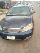 A picture of Toyota Corolla 04