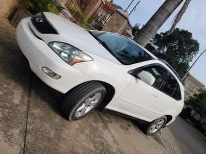 A picture of LEXUS RX330 2008 MODEL