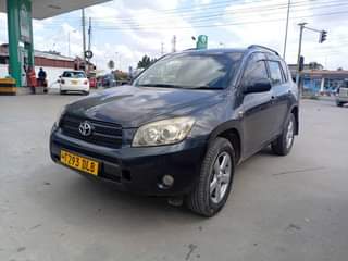 A picture of Rav 4 MISS TANZANIA Bei 14.5M Full documents Ac 0713020919
