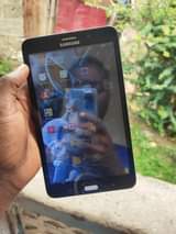 A picture of Tablet ya samsung