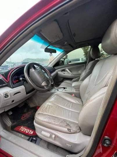 A picture of 2017 Toyota Camry muscle