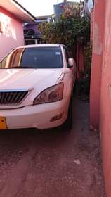 A picture of Toyota harrier model 2008 Cc 2360 240G