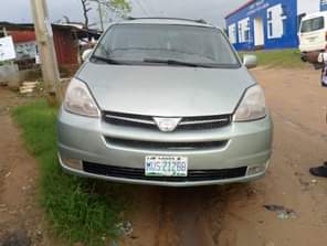 A picture of Sienna for sale Everything ok Engine 80 perfect Gear is